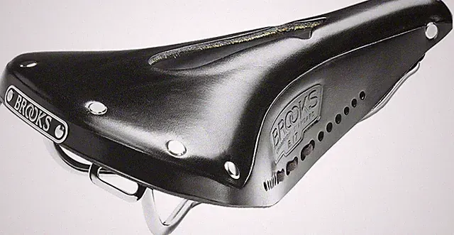 Brooks B17 Carved Saddle - Black 170mm Width Leather Steel Rails