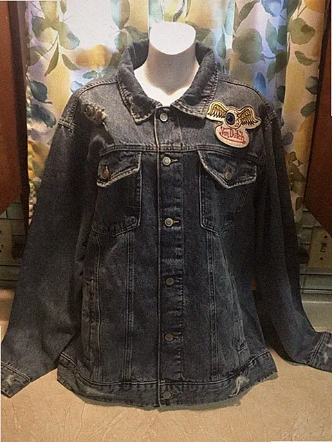 NEW Von Dutch Distressed Blue Denim Jacket Jean XL New With Tags RARE MACYS