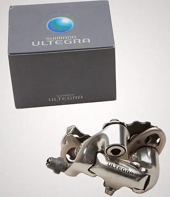 Shimano Ultegra RD-6500 SS Rear Derailleur 9s Short Cage Silver NOS NEW
