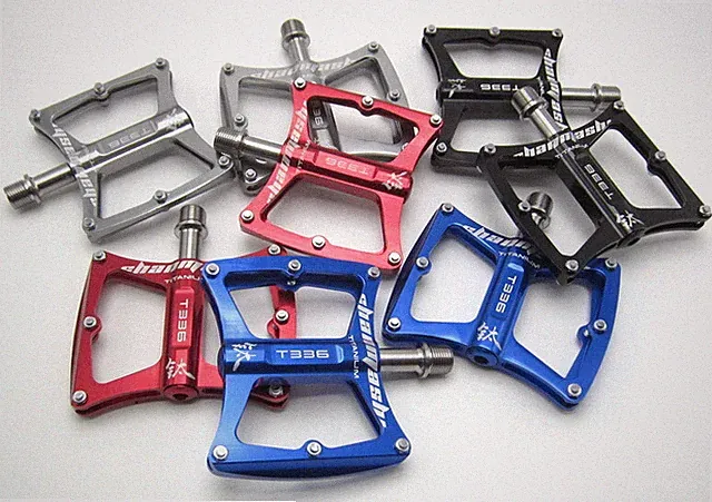 Titanum axle Road MTB Bike Bicycle Pedal 3 Bearings Flat Cycling Pedals 225g