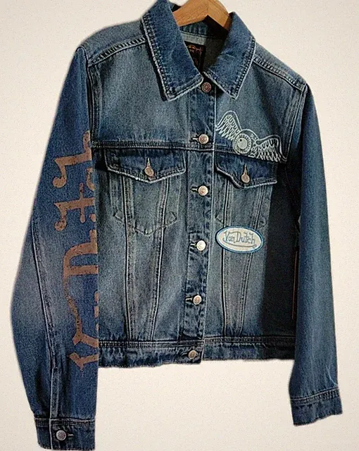 Von Dutch Denim Trucker Jeans Jacket Embellished Medium Retro Vintage Vibes NEW